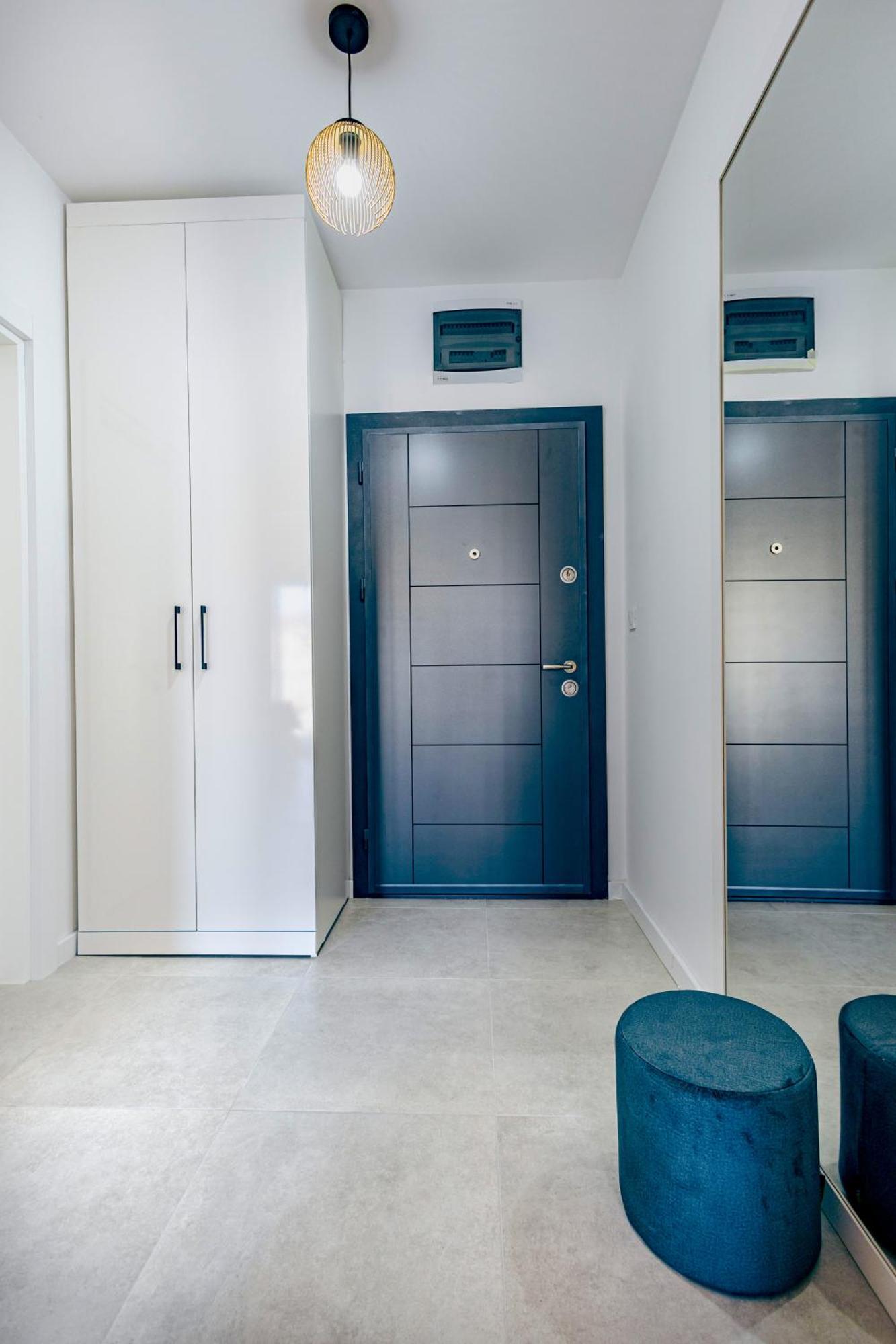 Tivat Apartments エクステリア 写真