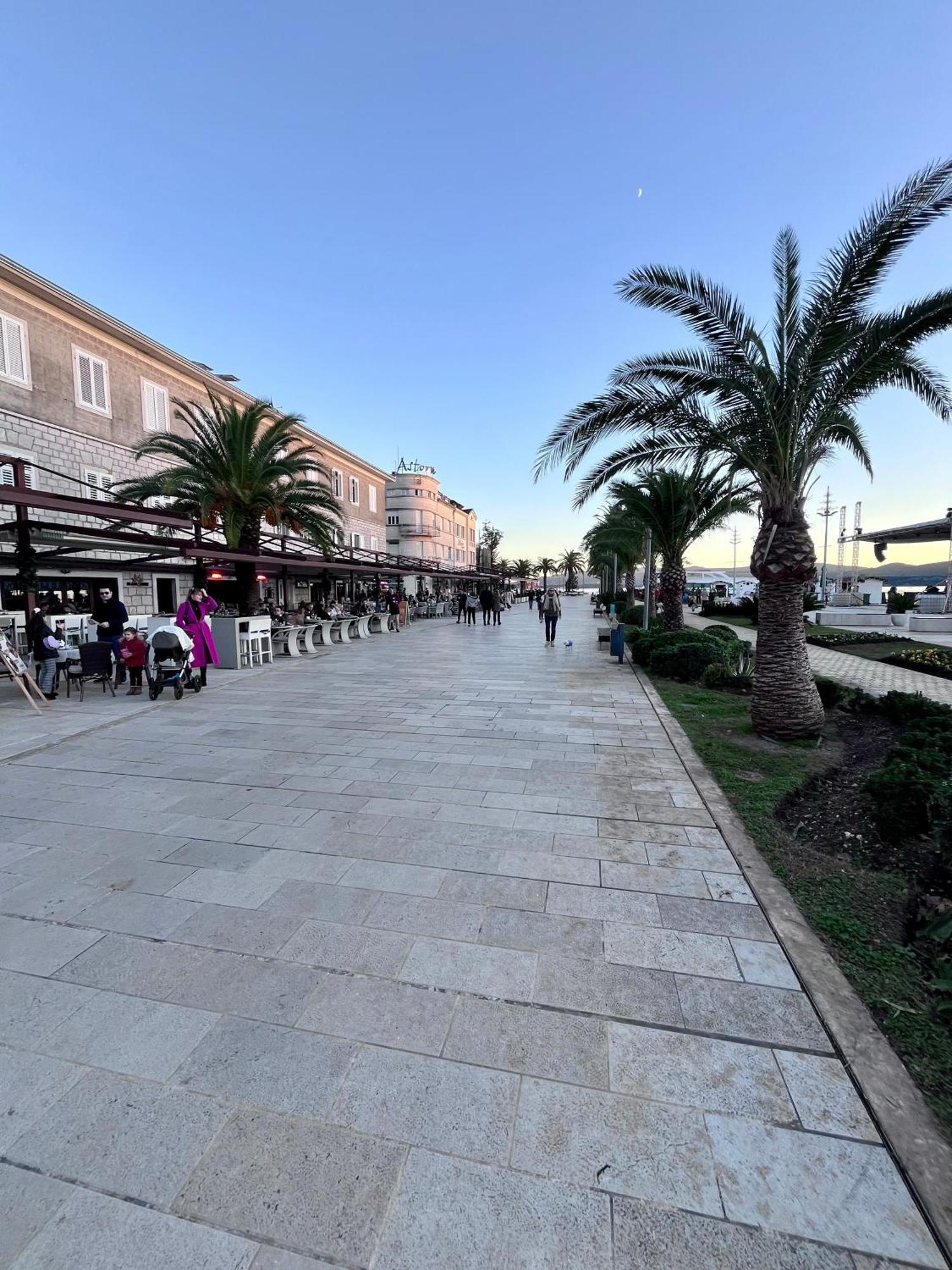 Tivat Apartments エクステリア 写真